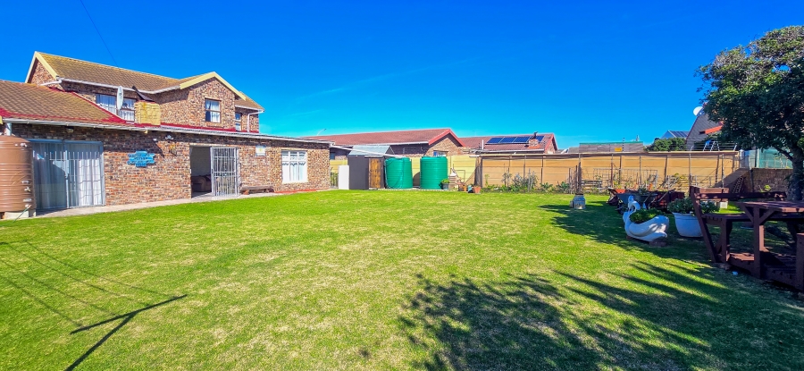 3 Bedroom Property for Sale in Wavecrest Eastern Cape